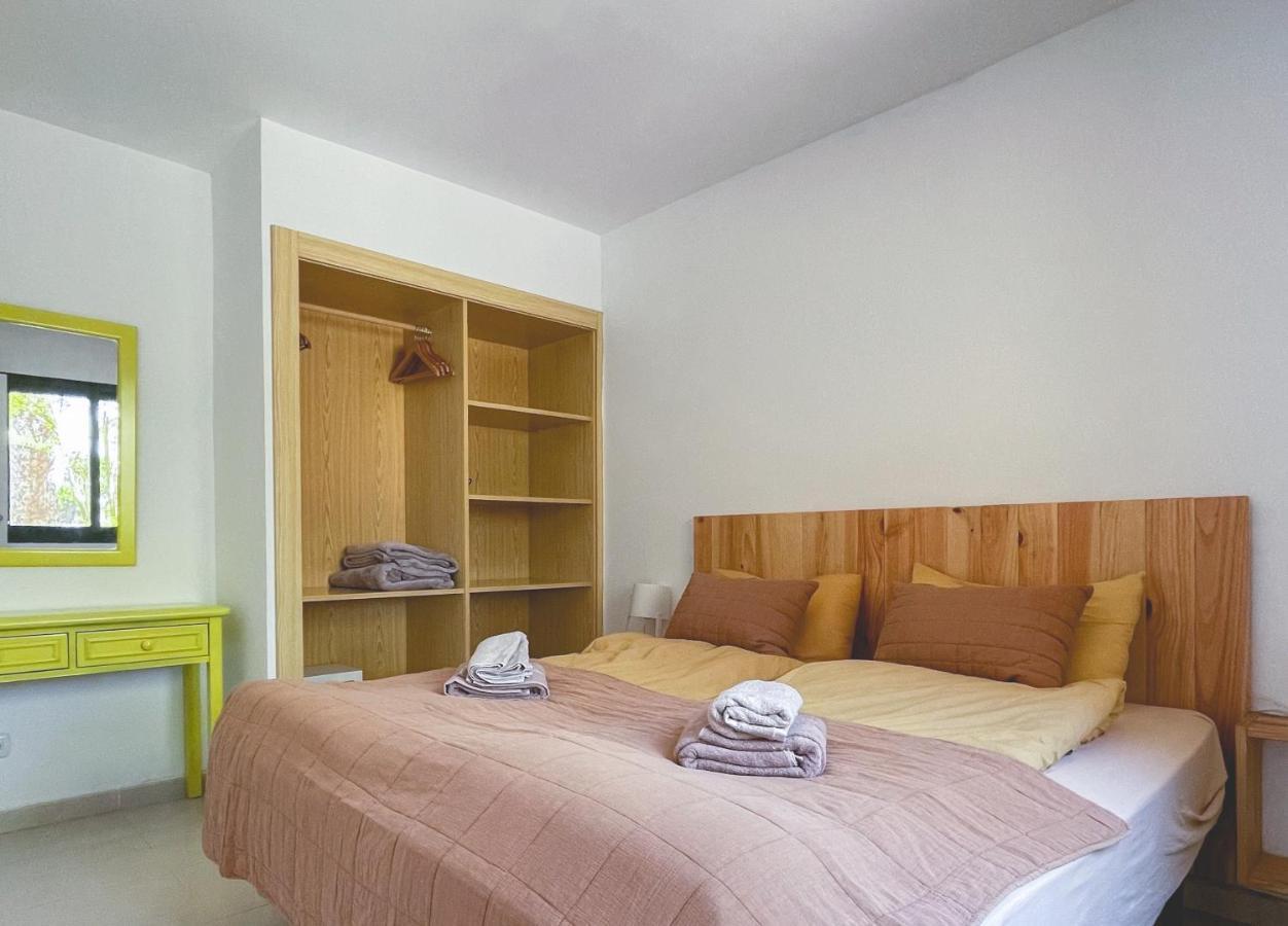 Seaside Apartment Corralejo : A Cozy Holiday Home In A Peaceful Well Located Green Complex Kültér fotó