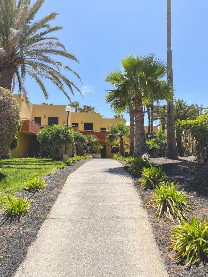 Seaside Apartment Corralejo : A Cozy Holiday Home In A Peaceful Well Located Green Complex Kültér fotó
